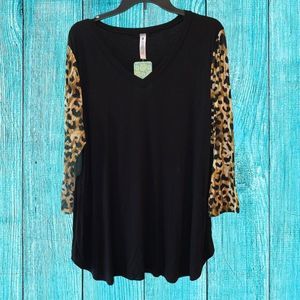 Paisley Grace V Neck Long Sleeve Tunic